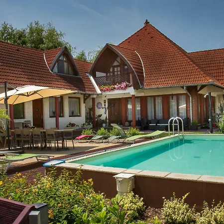 Balaton A501 Apartment *